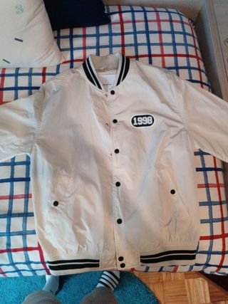 Chaqueta beisbol Bershka 1998