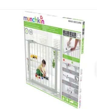 Munchkin - Barrera seguridad puertas y escaleras. 