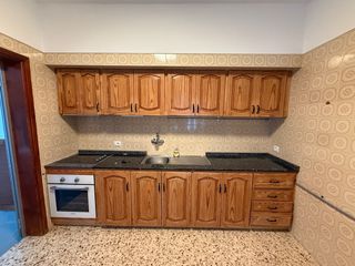 Puertas de cocina madera maciza