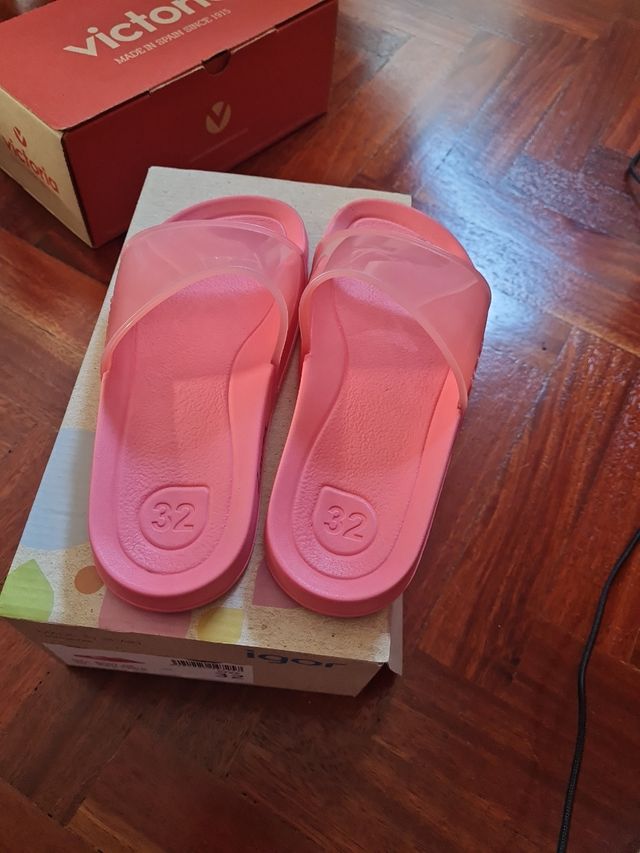 Chanclas IGOR talla 32