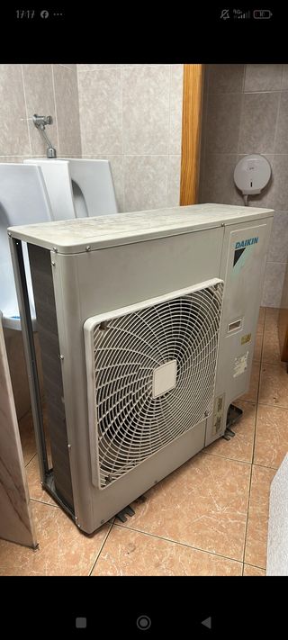 Aire acondicionado techo tipo cassete