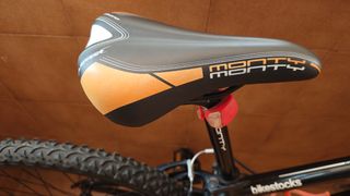 Bicicleta Monty KY7 aluminio 24p
