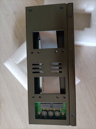 Caja para 3 discos extraíbles SCSI Hotswap