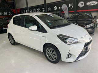 Toyota Yaris  hybrido automatico 2017