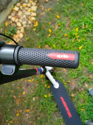Patinete Eléctrico Aprilia ESRZ