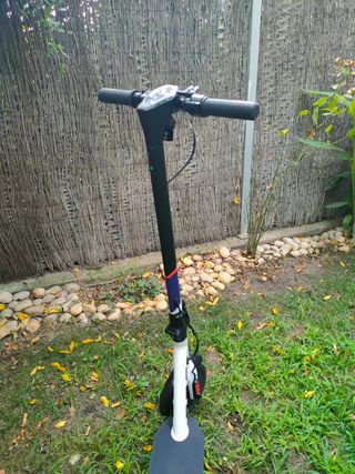 Patinete Eléctrico Aprilia ESRZ