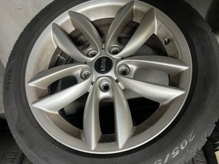 4 Llantas procedentes de Mini Cooper en 17” 
