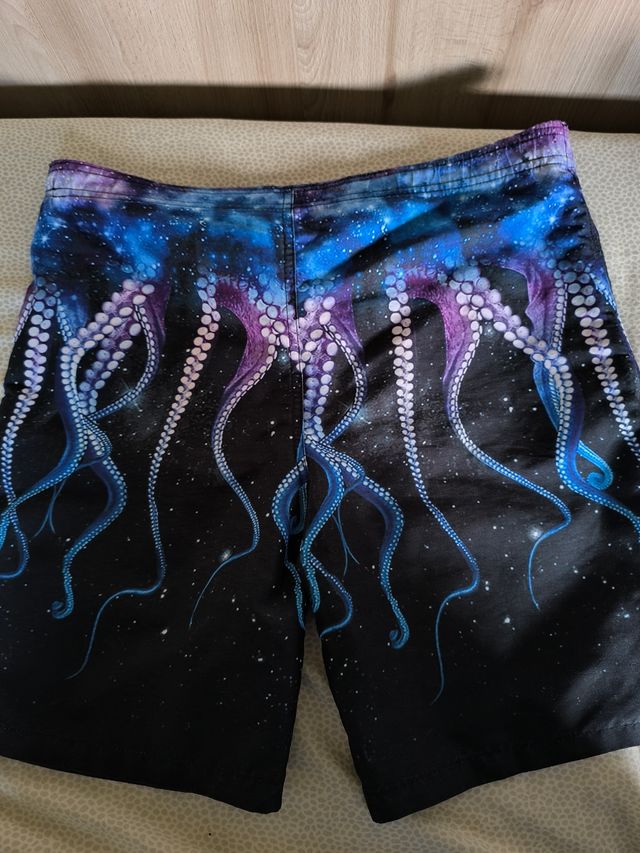 Costume da bagno con tentacoli blu e viola