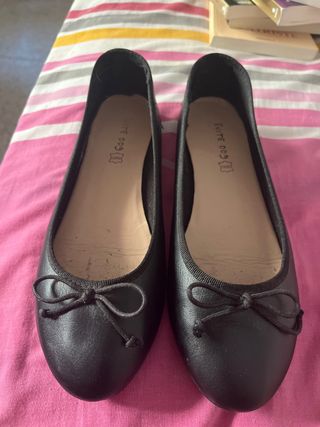 Zapatos planos negros