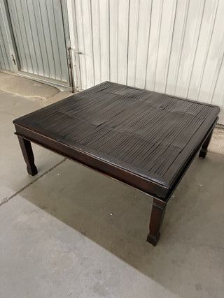 Tavolino da centro in legno marrone