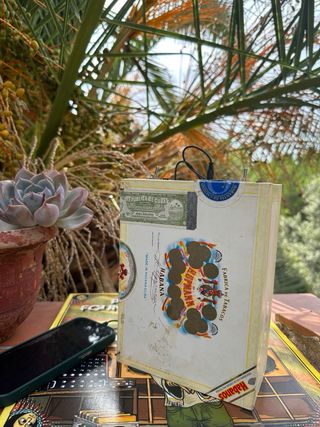 Altavoce echo a mano - Caja Habanos