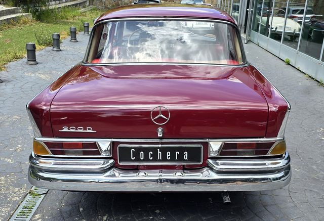 Mercedes-Benz 200D 1965-68 1a Matriculación 1975