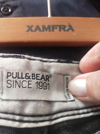 Bermudas Pull&Bear negras aspecto desgastadas