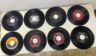 n.16 dischi vinile 45 giri anni '60 