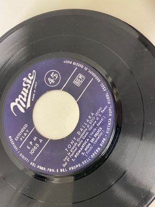 n.16 dischi vinile 45 giri anni '60 