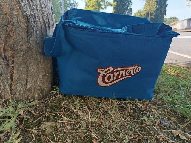 Nevera portátil Cornetto