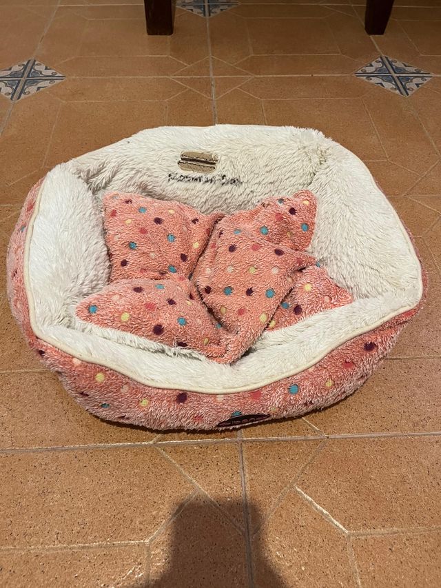 Camita Perro beige-rosa