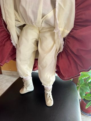 Muñeca porcelana antigua