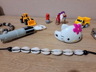 Giocattoli vari: 8 pezzi - 0,50€