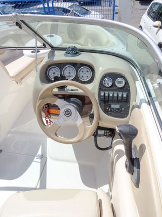 Chaparral 210 SSi 220 CV - Equipado