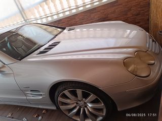 Mercedes-Benz  SL 2002