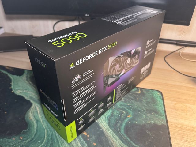 Scatola MSI GeForce RTX 5090 OC Edition