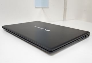 Portátil TOSHIBA Satellite Pro i3-10 256GB 8GB