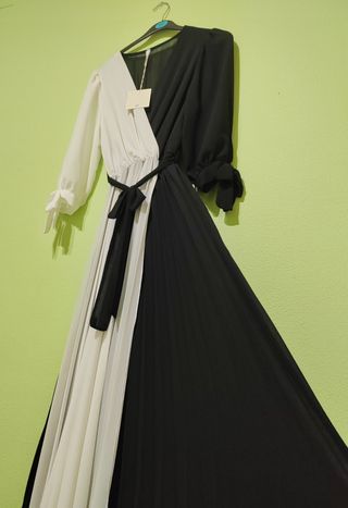 Vestido largo blanco-negro talla/ única