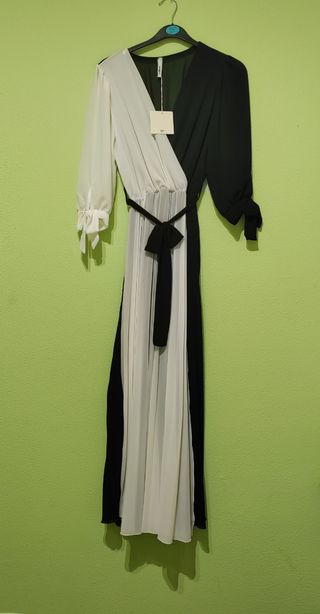 Vestido largo blanco-negro talla/ única