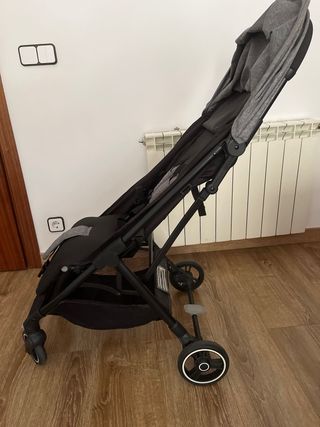 Carrito bebé ligero Gris