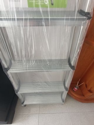 Escalera aluminio 4 peldaños