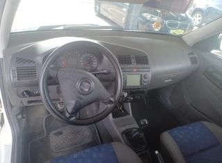 SEAT Ibiza 2002 pegatina B