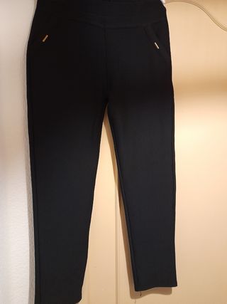 Pantalones negros cómodos T44-48