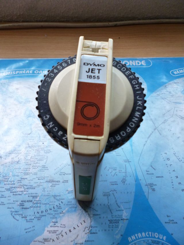 Etiquetadora vintage retro