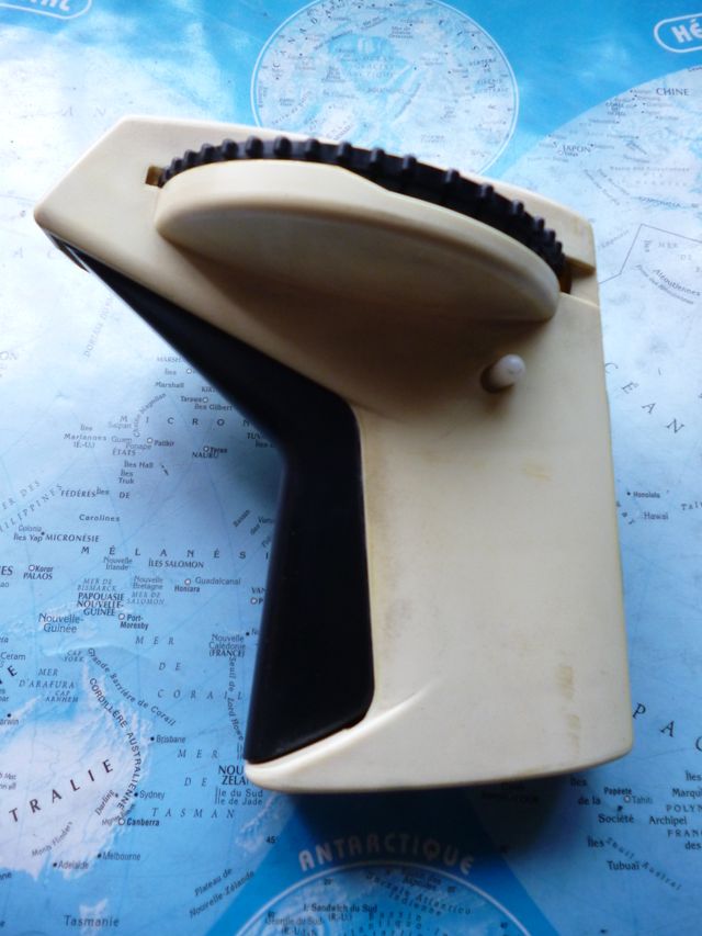 Etiquetadora vintage retro