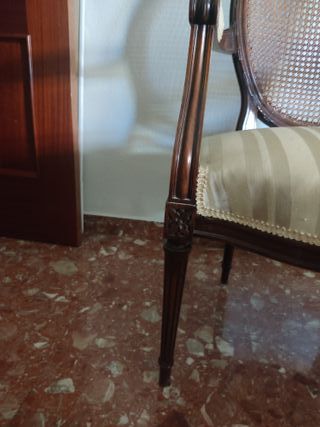 2 Sillones Isabelinos - Rattan y Madera