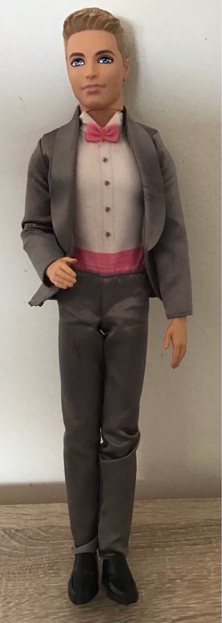 Ken (Barbie) Esmoquin Gala