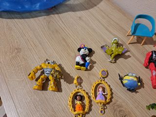 Lotto di giocattoli  collezione – prezzo un 0,50 €