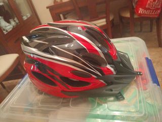Casco bici rojo-negro