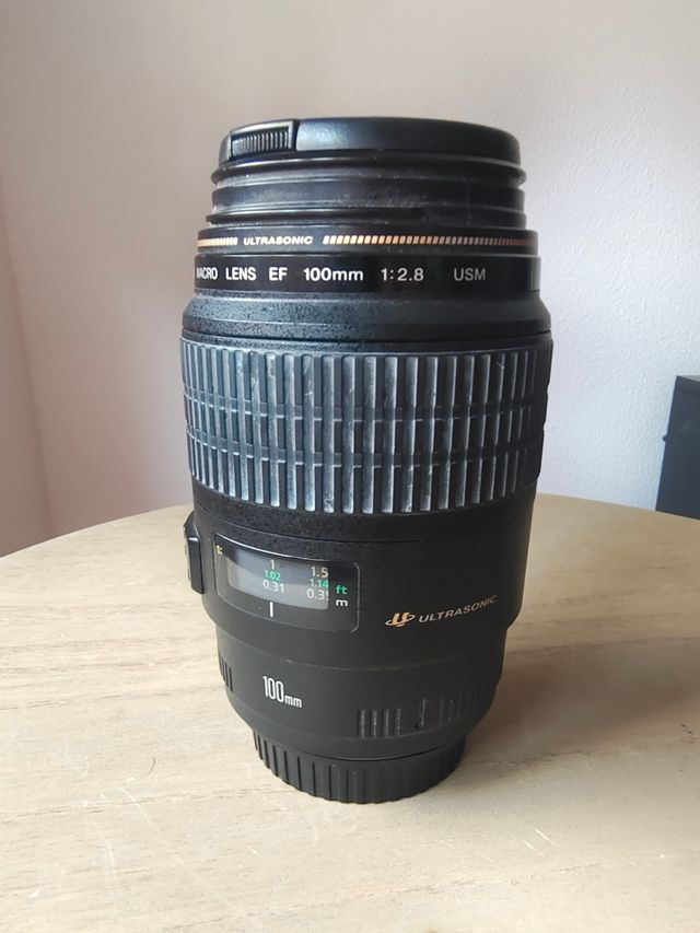Objetivo Canon EF 100mm f/2.8 USM Macro