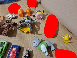 Lotto di giocattoli  collezione – prezzo un 0,50 €
