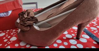 Tacones marrones nuevos -talla 39