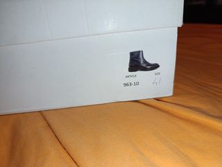 Botines Adam talla 41