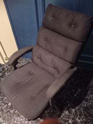 Silla oficina cómoda negra
