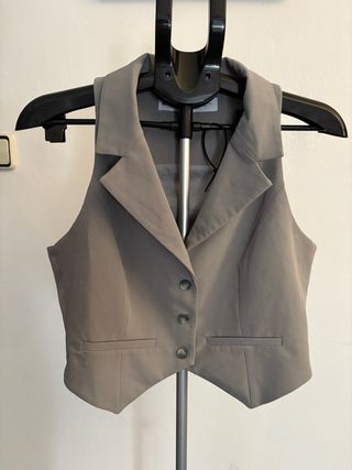 Chaleco,gilet Bershka gris talla L