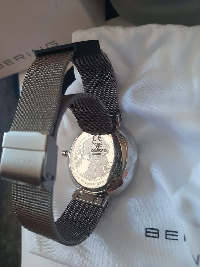 Orologio Bering Solar Argento
Nuovo con cartellin