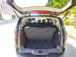 Ford S-MAX 2013
