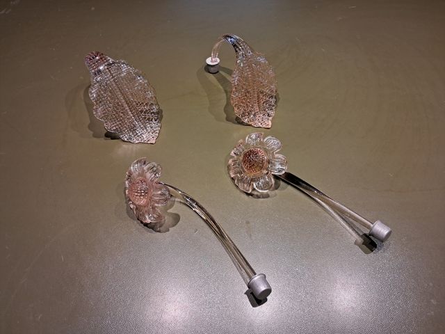 Ricambi lampadario Murano: fiori e foglie