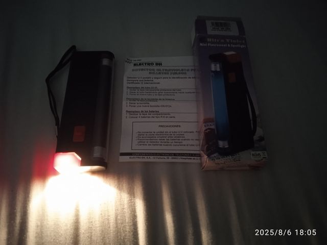 Linterna UV  Luz Negra Detector Billetes falsos