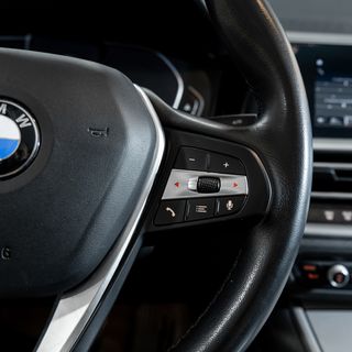 BMW 318D 2021 